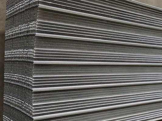 ROHS 承認 建築用スクリーンメッシュ 肋骨レスメッシュ 4mm 8mm 高さ