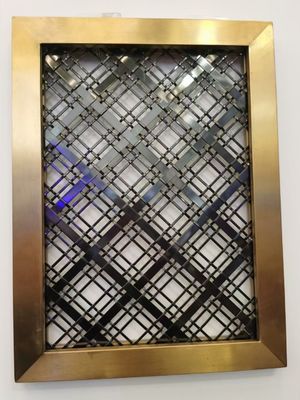 金色装飾メタルメッシュスクリーン 透明メッシュパーティションパネル