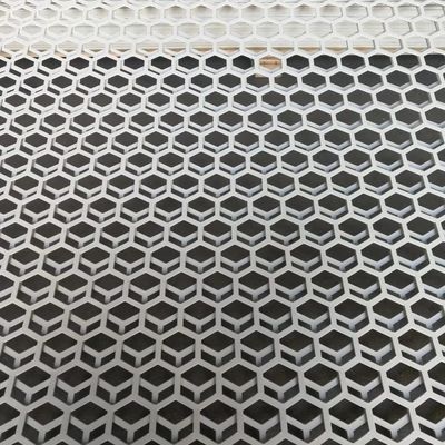 鉄筋パンチスチールメッシュ 低炭素 薄型穴位金属シート